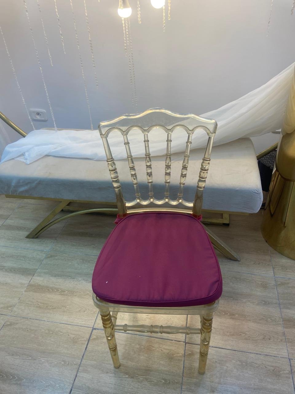 Chaise C